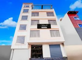 Townhouse Oak Lahartara Railway Bridge Near Bus Stop