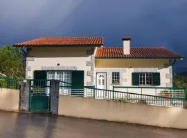 Casa Belavista no Geres by In'Canto Property Management