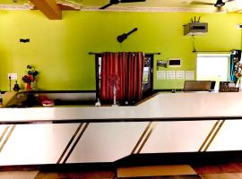 Hotel O AM2PM Restaurant，位于Jangipur Road的酒店