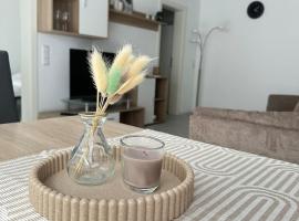 Schwarzwald - Modern mit Terrasse, ξενοδοχείο σε Schramberg