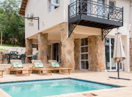 Le Opstal, a Scenic Farm Stay near Rustenburg, villa in Rustenburg