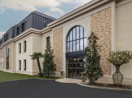 Best Western Plus Hotel Saint-Roch Orleans, hotel que admite mascotas en Orleans