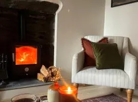 Poets Cottage Eglwys Fach