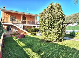 Villa Mónica, hotel in Orihuela