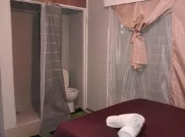 Uptown Inn GuestHouse