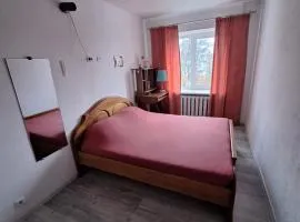 Квартира з балконом 2 кімнати вул 23 серпня 13А