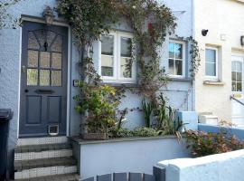 Small cottage in Stratton, Bude, hotel v destinaci Stratton