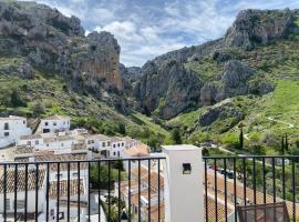 La Luz, villa in Zuheros