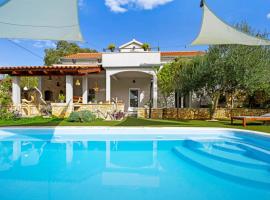 Holiday Home San by Villas Guide, hotel v destinaci Mratovo