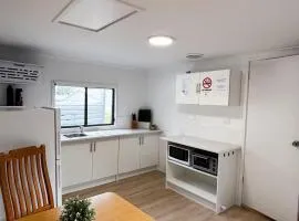 Charlestown Central Back Unit 2 Beds & Kitchenette