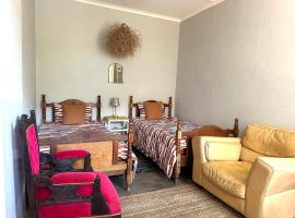 Rus n Bietjie Guest House, hotel in Loxton