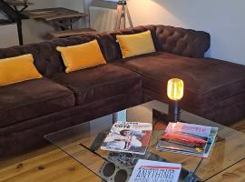 Le Mans 70 Duplex, hotel en Pusey