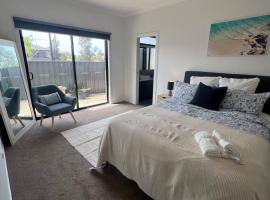 Home in Rockbank, West Melbourne, hotel v destinaci Rockbank