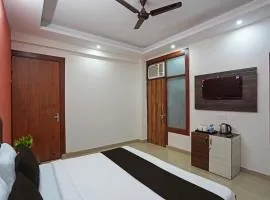 Hotel O Noida Stays