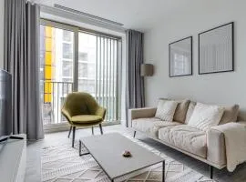 Blueground Stratford rooftop nr Olympic Park LON-690