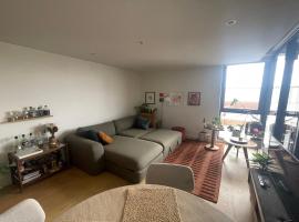 Stylish Inner City Apartment, herberg in Melbourne