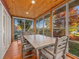 Red Arbor Retreat in Arbor Vitae WI