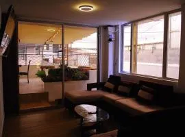 Amplio Departamento con Jacuzzi en el centro de Quito