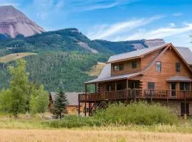 Stunning San Juan Mtn Views: Cabin Near Skiing!