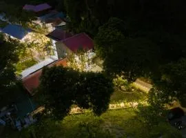 The Valley Lodge Trang An