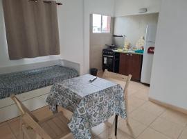 Lavalle dpto 4、Argentinaのホテル