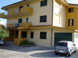 Casa Annamaria, hotel with parking in Torre Orsaia
