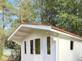 Bungalow Deluxe by the Forest with Swimmingpool near Golf and the Baltic Sea Beach