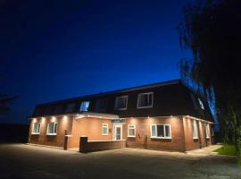 East Halton Hotel、East Haltonのホテル