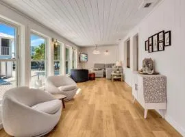 Dock, Dine & Unwind – Coastal Vibes Await