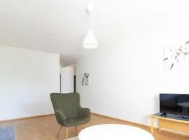 Central and Spacious Apartment for 4
