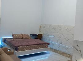 Touchsmart, hostel v destinaci Lemahabang