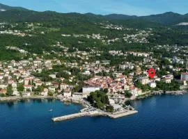 Stunning Apartment In Lovran With House Sea View