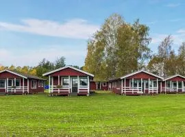 Amazing Home In Byxelkrok With Wifi