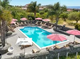 Cozy Apartment In Ricadi With Wifi