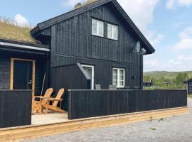 3 Bedroom Stunning Home In Hovden I Setesdal, villa in Hovden