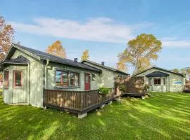 2 Bedroom Amazing Home In Byxelkrok