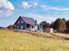 3 Bedroom Awesome Home In Jasien, 4-sterrenhotel in Jasień