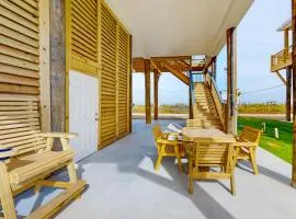 Retreat Large Deck Family Fun