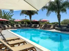 Lovely Apartment In Ricadi