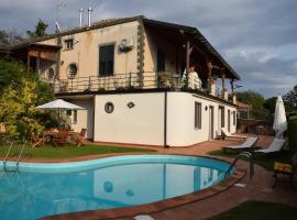 Papà Vulcano - Oasi di Pietra, hotel a Ragalna