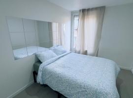 X Rooms Appartements & Spa，位于新城圣乔治的Spa酒店