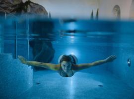 Dolomites Wellness Hotel Savoy, hotel med onsen i La Villa