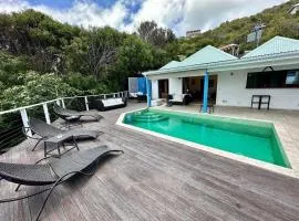 Modern Villa with Pool in Marigot - 100 m²