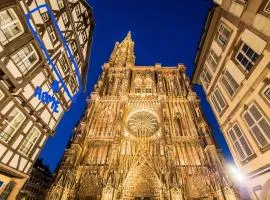 CATHÉDRALE NOTRE DAME MON AMOUR