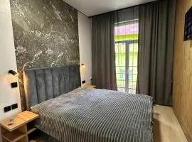 Готель Чертур