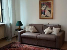 Alcazar - Cozy Nest in Seregno, hotel a Seregno