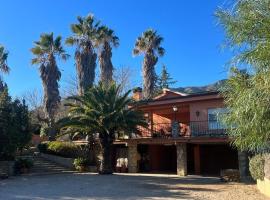 Casa Rural Jordá, hotel di Cocentaina