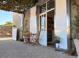 Casa Do Cruzeiro Apartment, hotel en Armamar