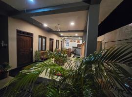 Pearl Surf Resort, hotel in Ahangama