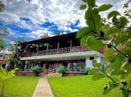 Ecohotel Villa Caroline, hotel in Santa Rosa de Cabal